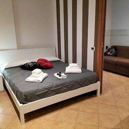 Hh Hermoso Housing Serravalle Serravalle Scrivia Eksteriør billede