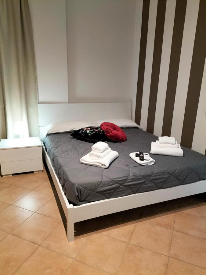 Hh Hermoso Housing Serravalle Serravalle Scrivia Eksteriør billede
